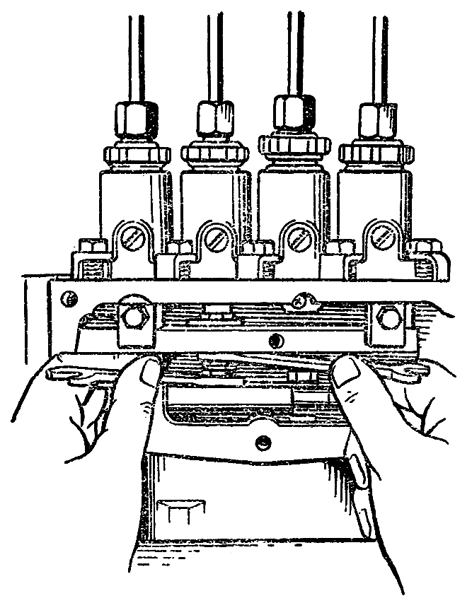 Регулирование начала впрыска с помощью ключей ПИМ-640.200.03 и ПИМ-640.200.04 Регулирование начала впрыска с помощью ключей ПИМ-640.200.03 и ПИМ-640.200.04
