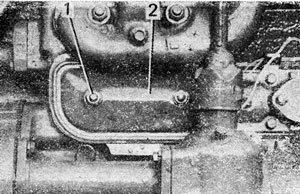 Крышка люка клапанной камеры